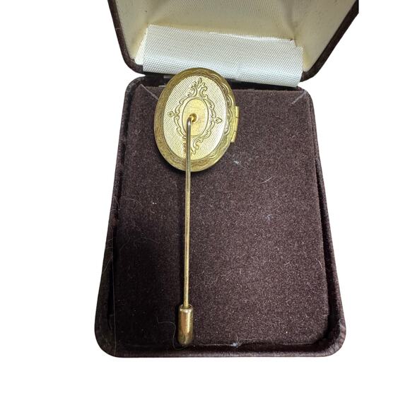 Brooch / Stick Pin / Cameo / Locket / Gold tone / Shell / Antique - Picture 3 of 3